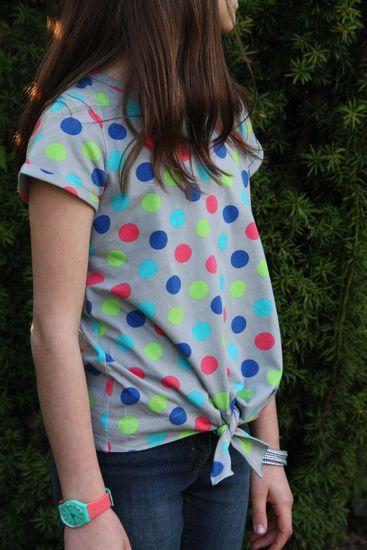 Foto für Schnittmuster Knotenshirt Jolly für Kinder von kullaloo
