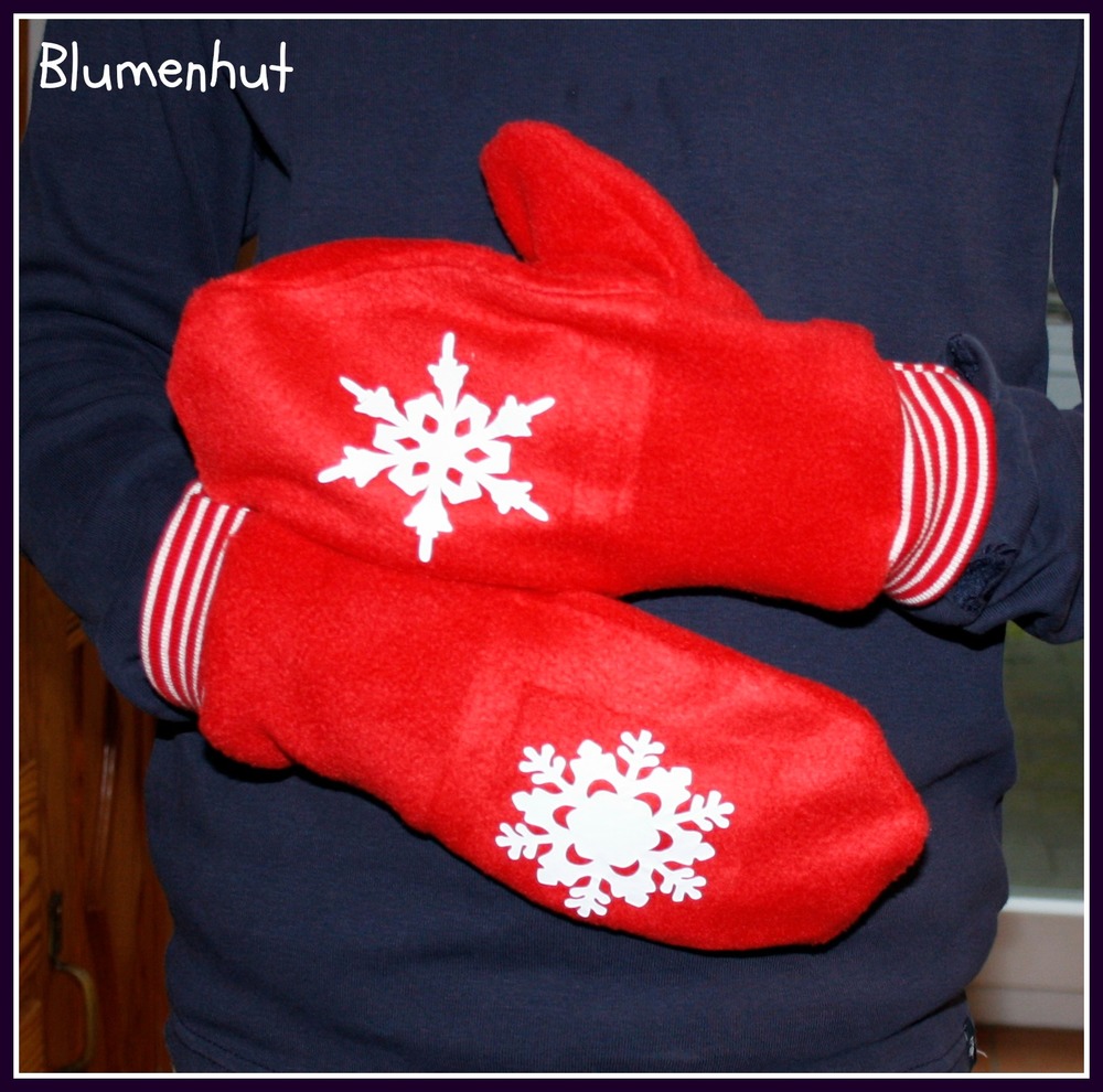 Foto von Blumenhut zu Schnittmuster Sweet Winter Handschuhe Socken