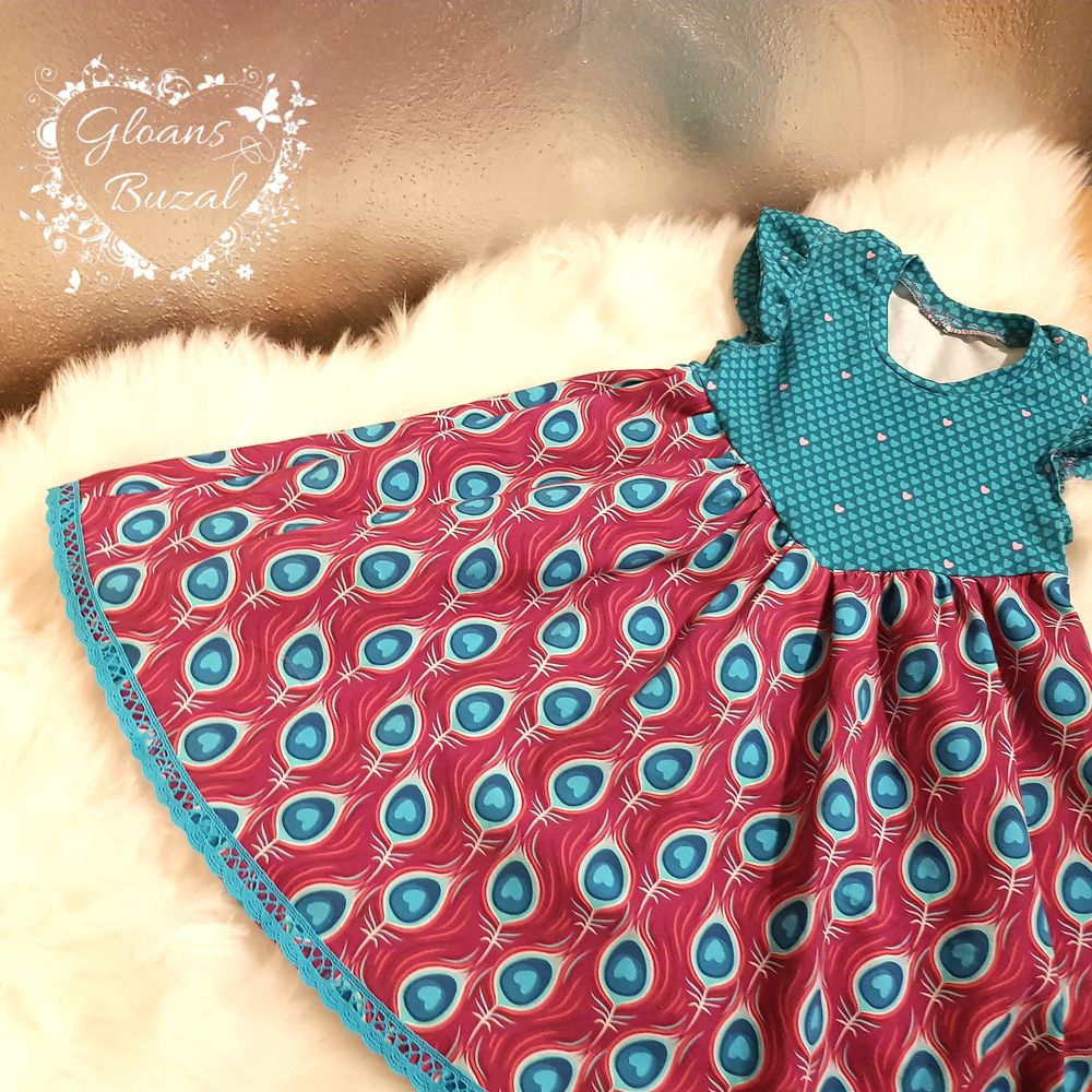 Foto von Binaborni zu Schnittmuster Kleid #Petite Chloe -Jersey-